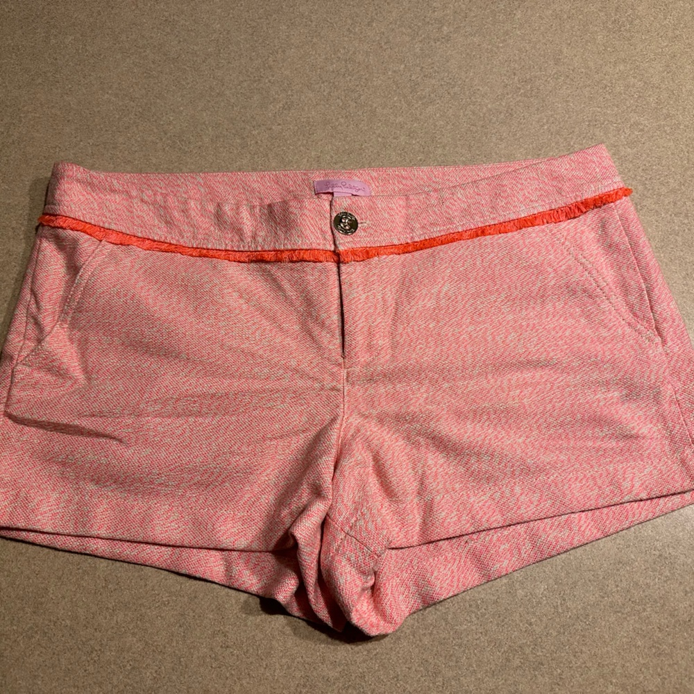 Lilly Pulitzer - Walsh Short Size 12
-Papaya Tweed Orange Pink # 25678